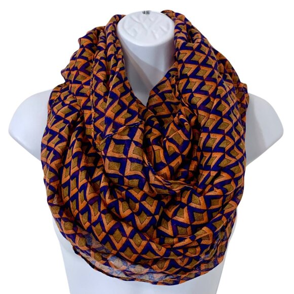 Geometric Infinity Scarf By Papillon Lightweight Versatile Accessory All Seasons - Picture 1 of 6